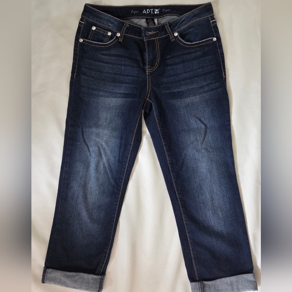 Apt. 9 Blue Straight Leg Jeans with Classic Indigo Wash